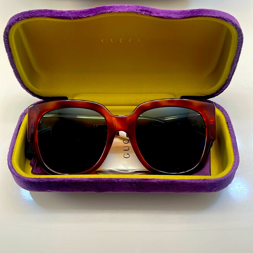 Authentic Brand New Gucci Sunglasses **Price is Firm**